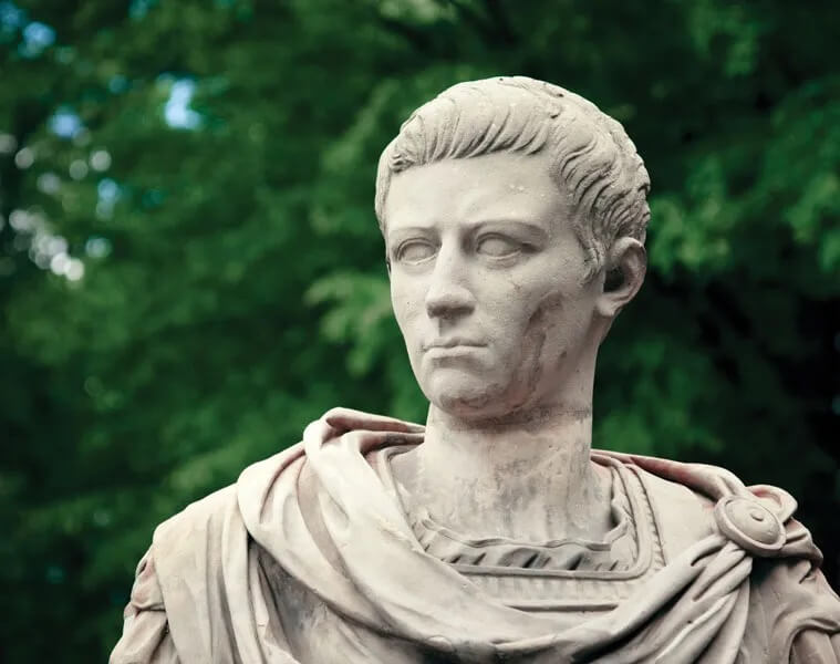 Lessons from Rome: Leadership, Power, and the Absence of Rivals
